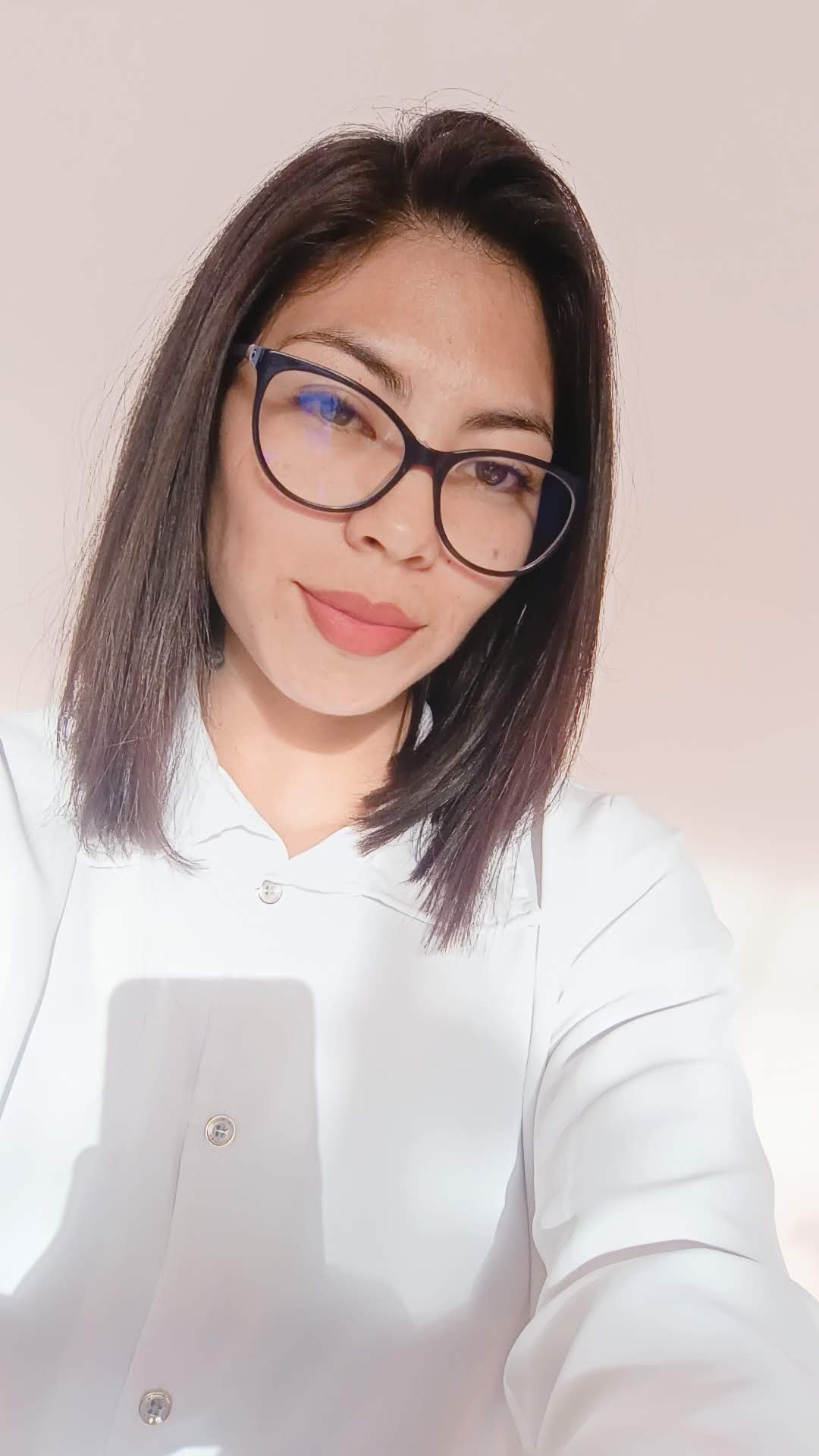 Profile picture for user adelat3