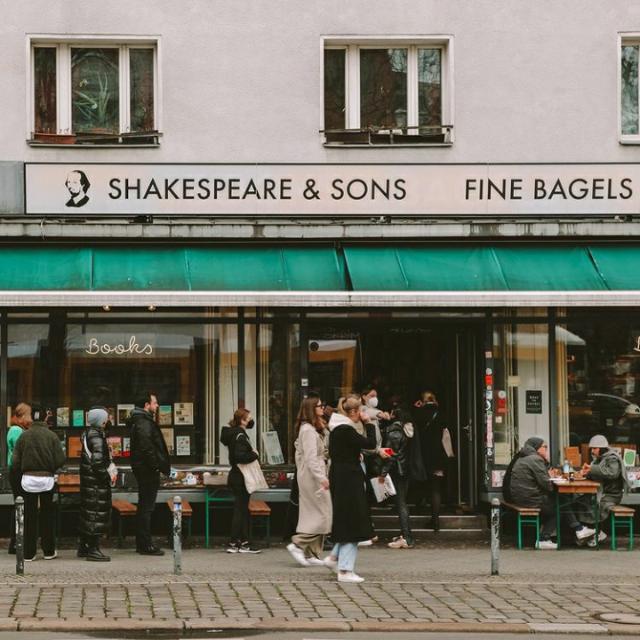 Profile picture for user maulanasiti46