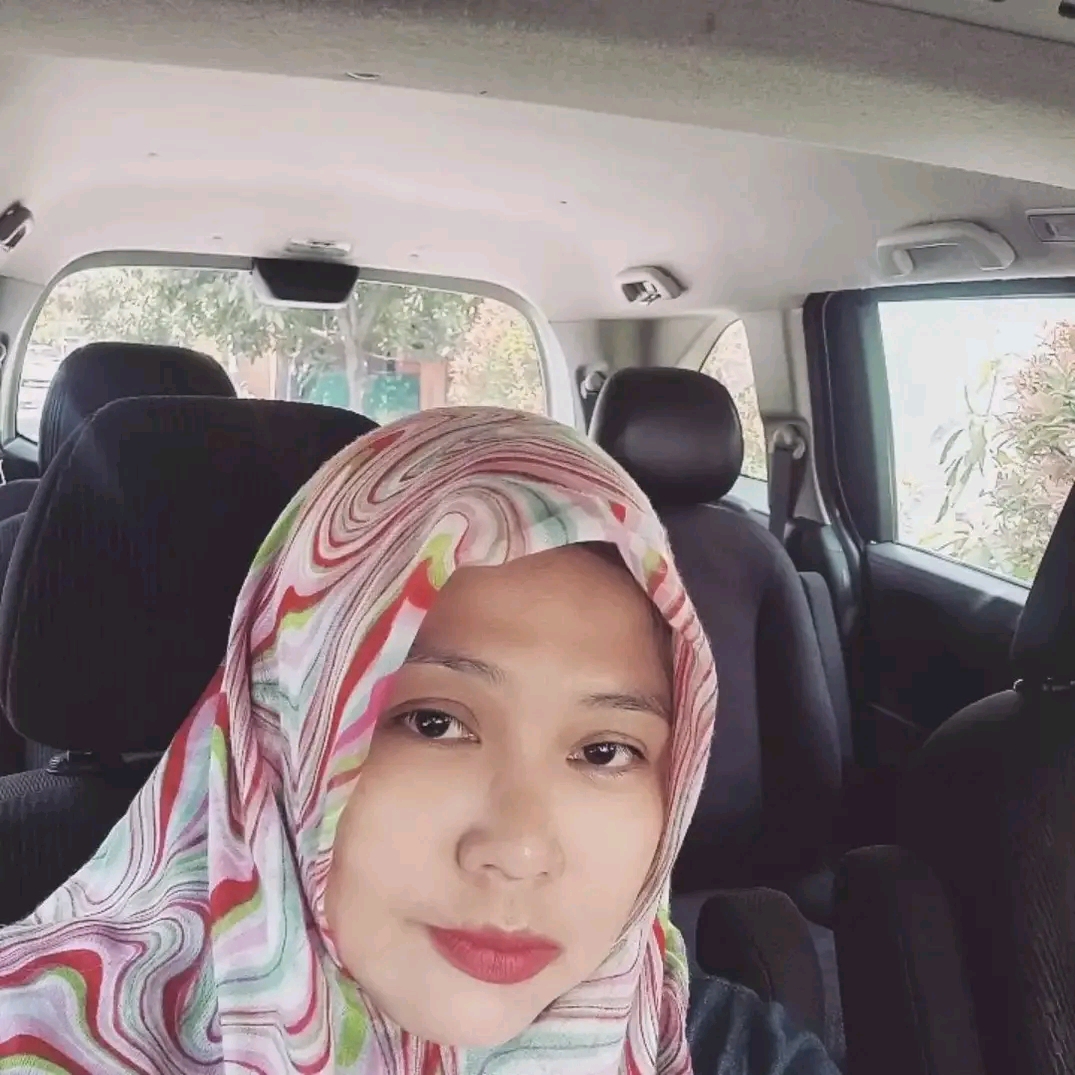 Profile picture for user nanisumarni77