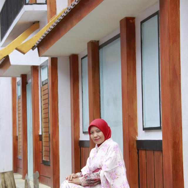 Profile picture for user Lennydarwati07