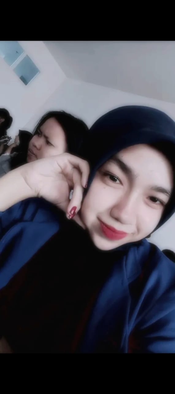 Profile picture for user cutraniaandini25