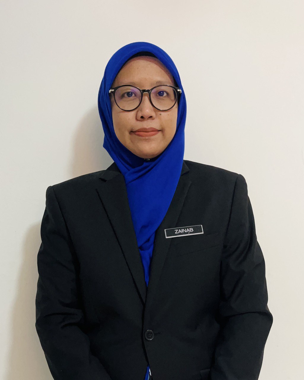 Profile picture for user CikguZainab87