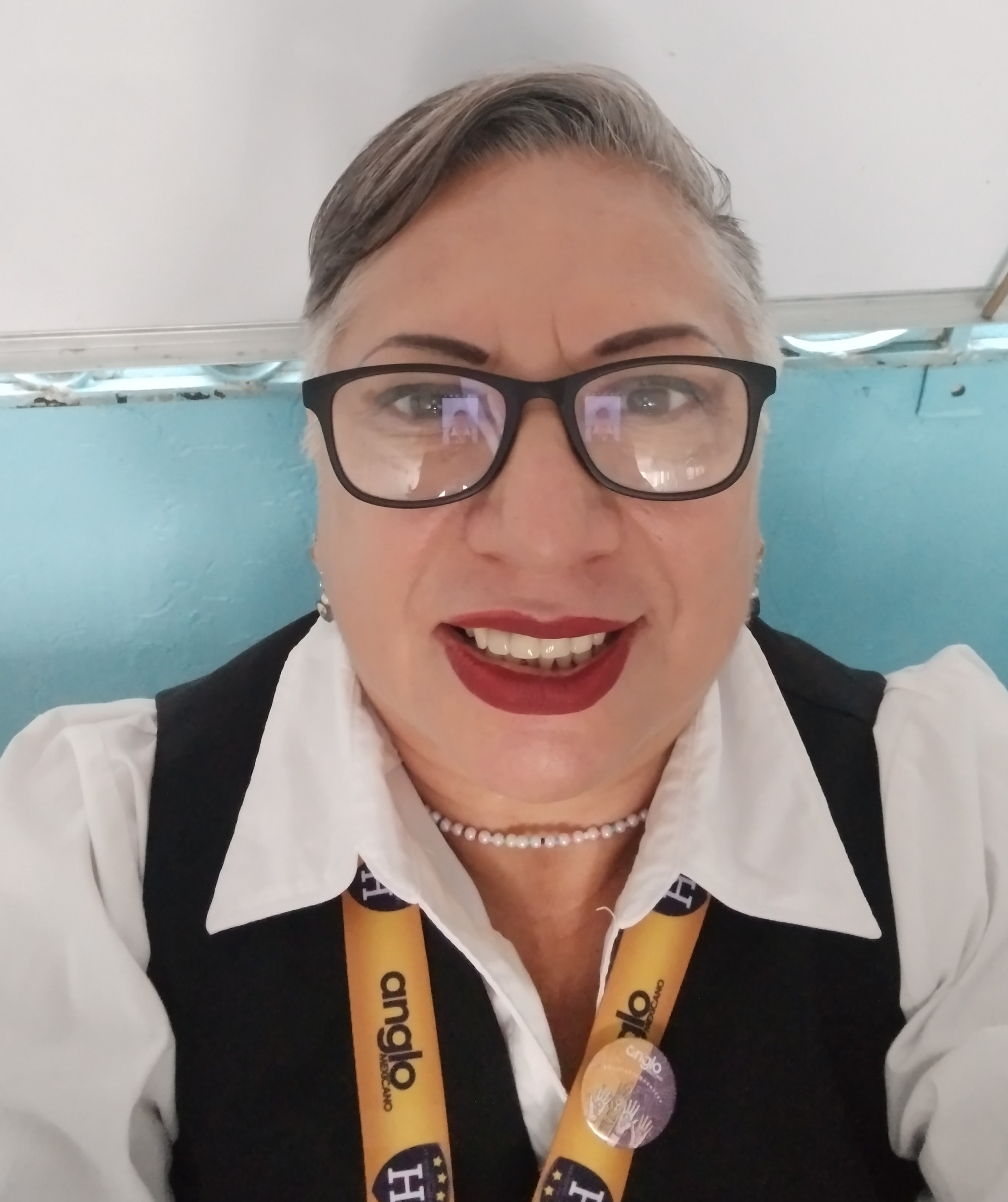 Profile picture for user Rosy-Alvarez