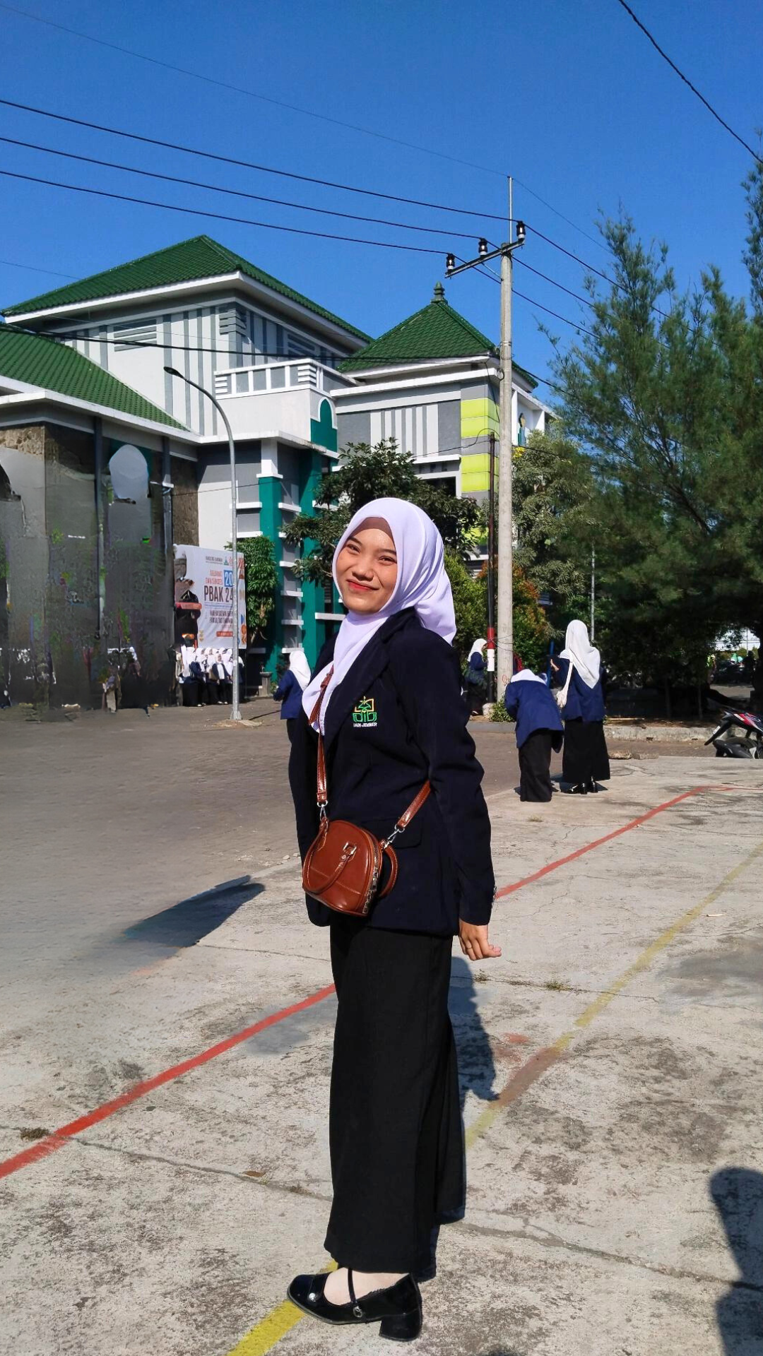 Profile picture for user bumelan