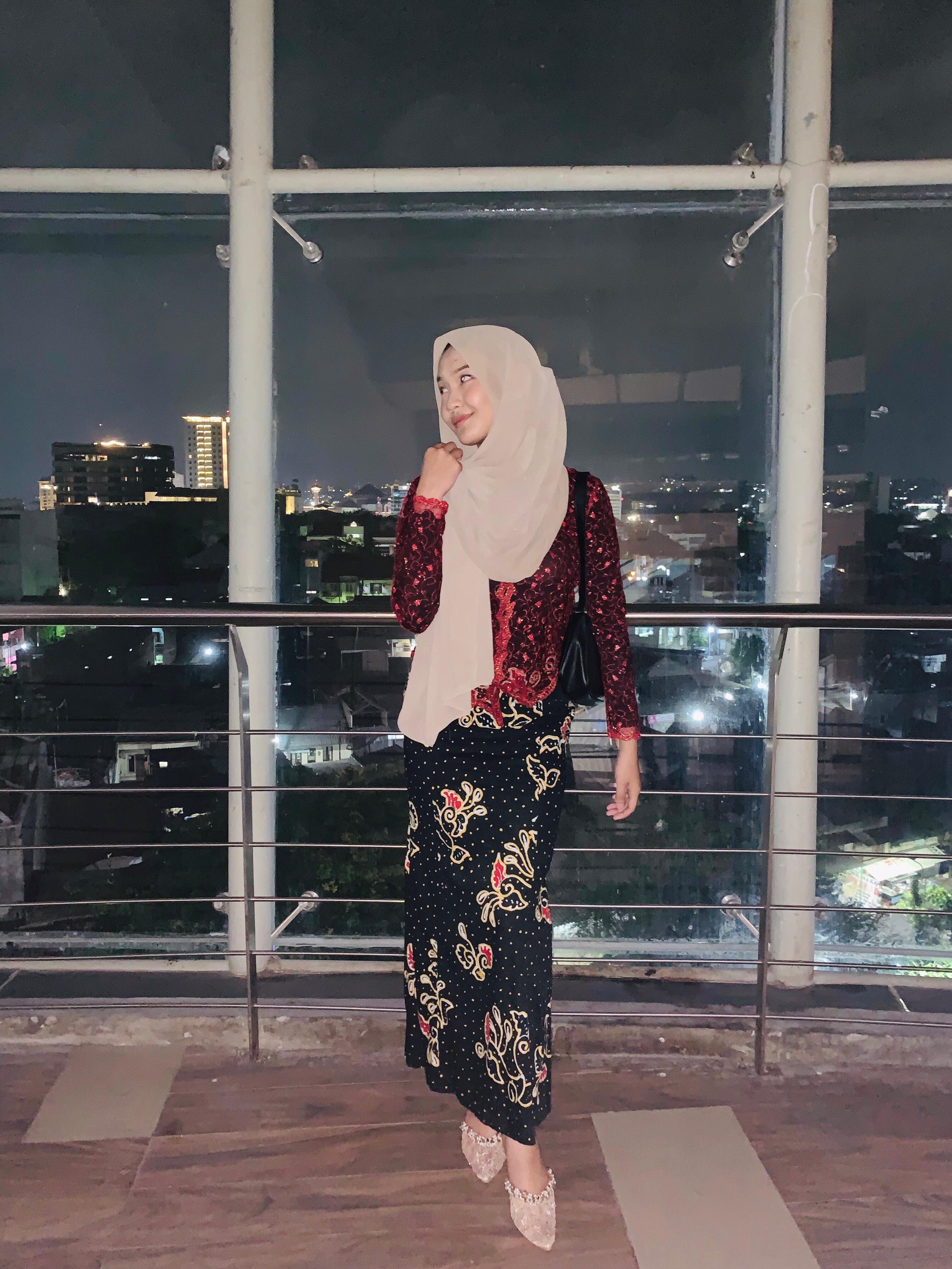 Profile picture for user lilaharisma