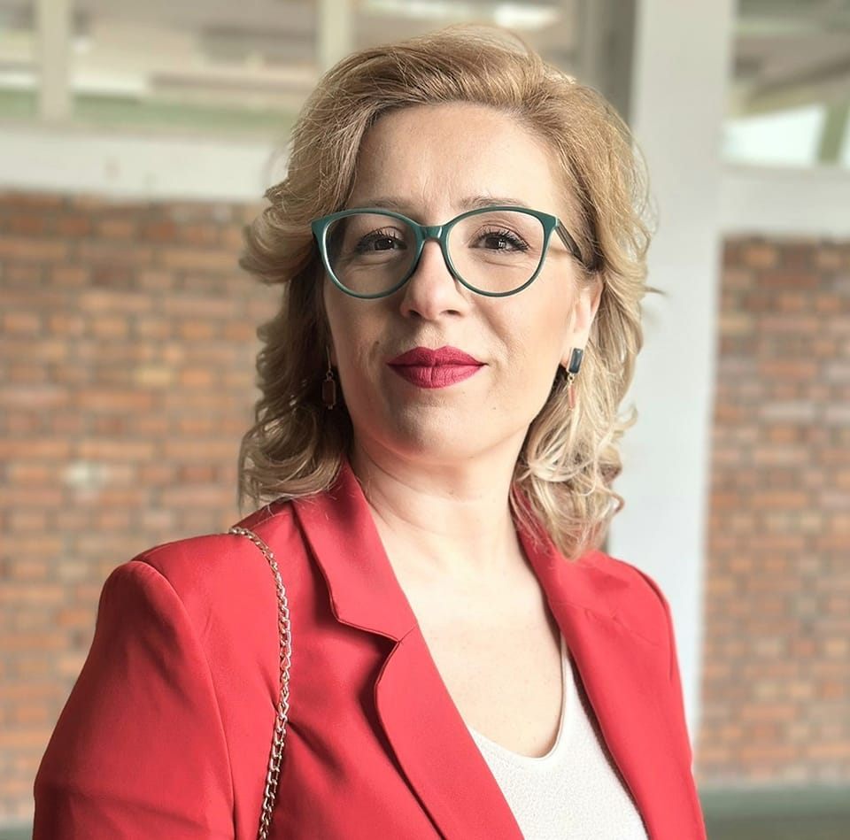 Profile picture for user Muzi4arka