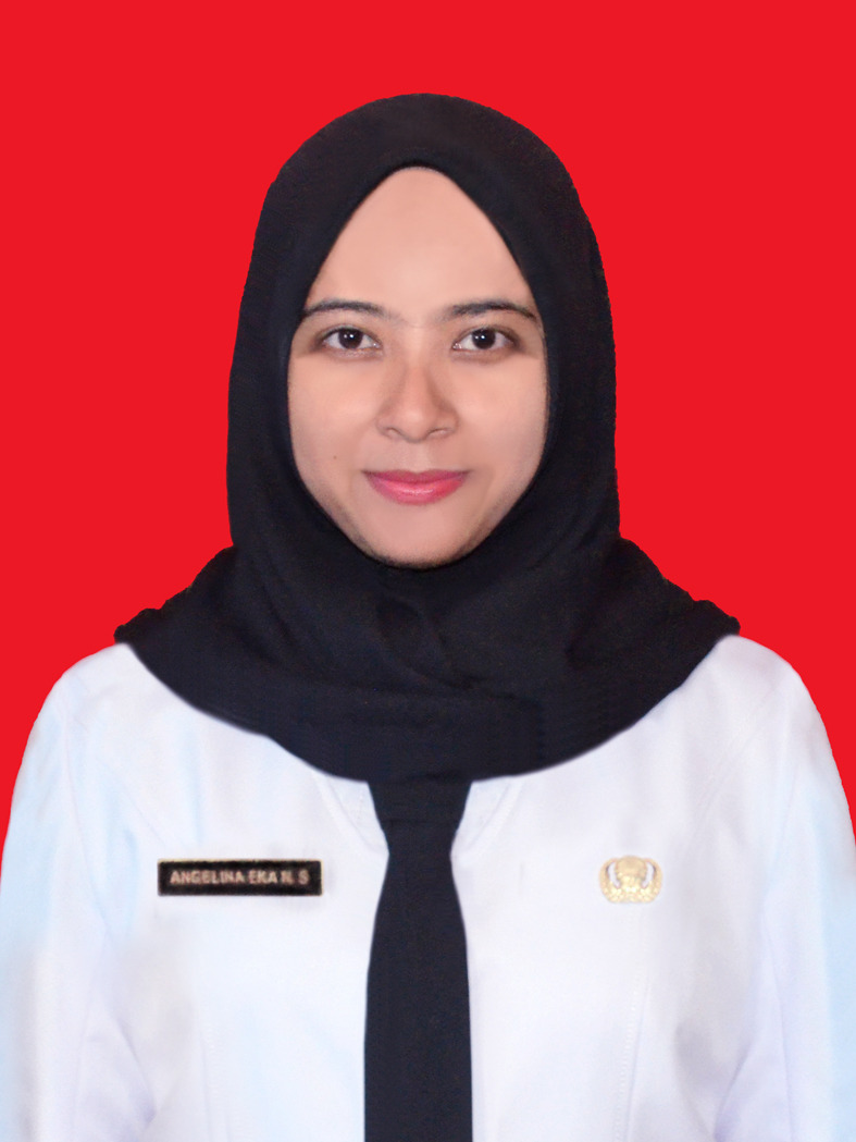 Profile picture for user angelina_24_Ekawell