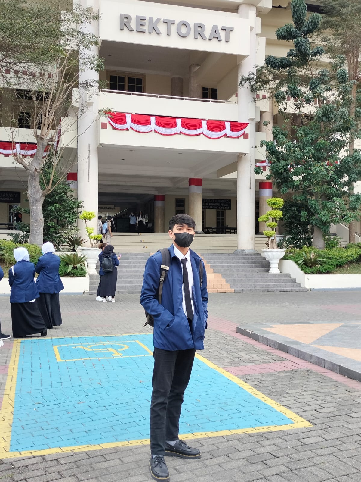 Profile picture for user Baskaraqk