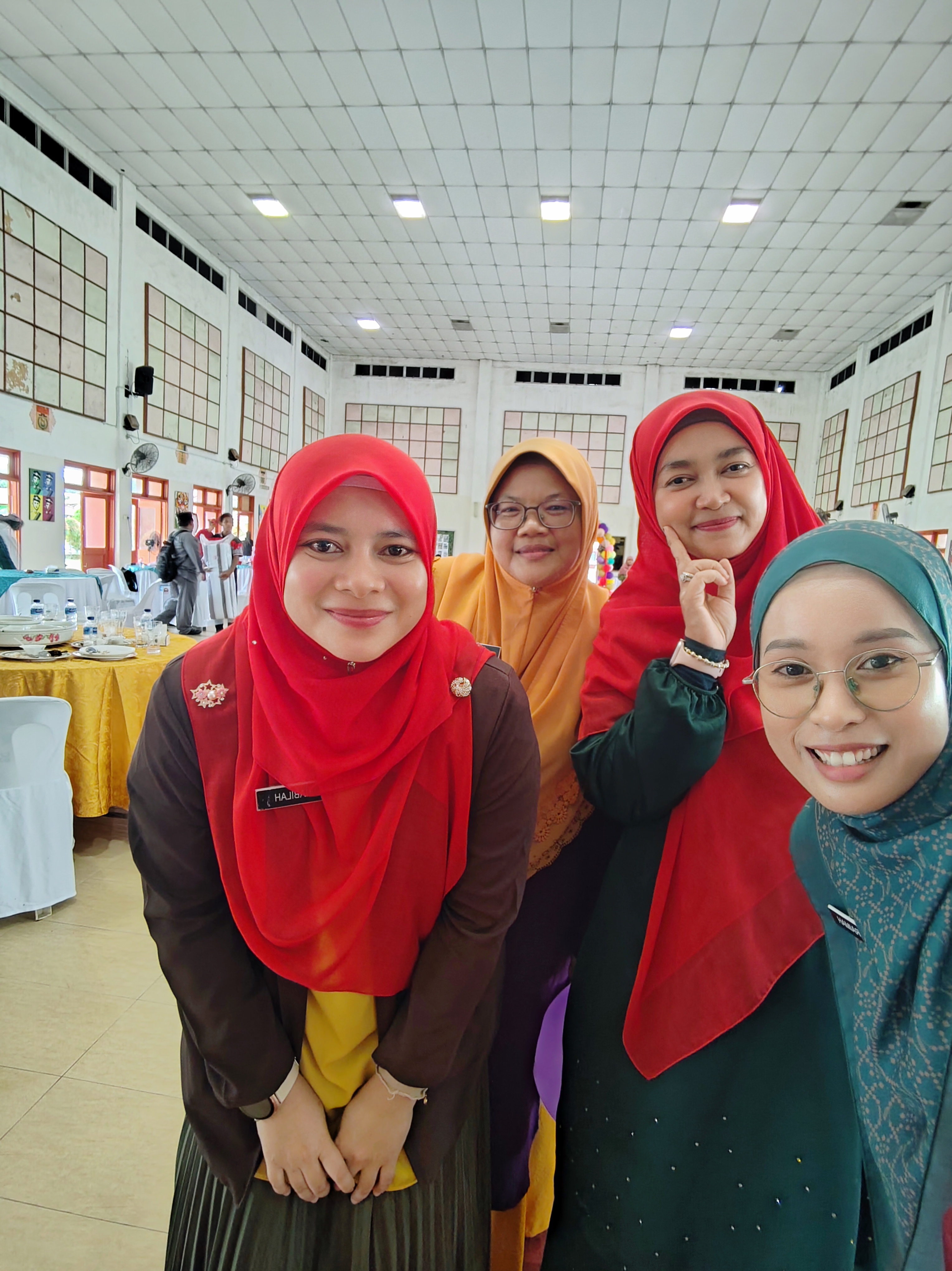 Profile picture for user cgbiey