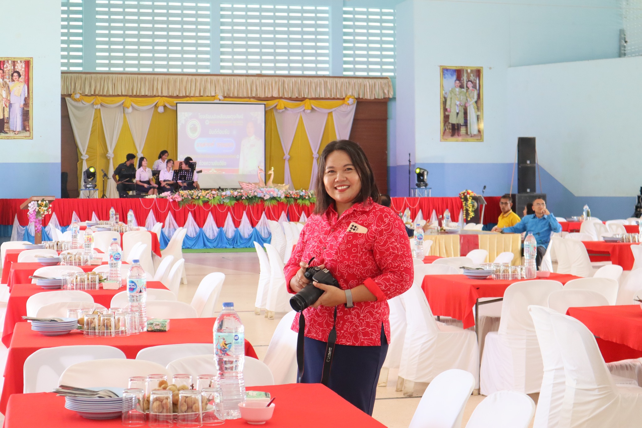 Profile picture for user paraneeDesign