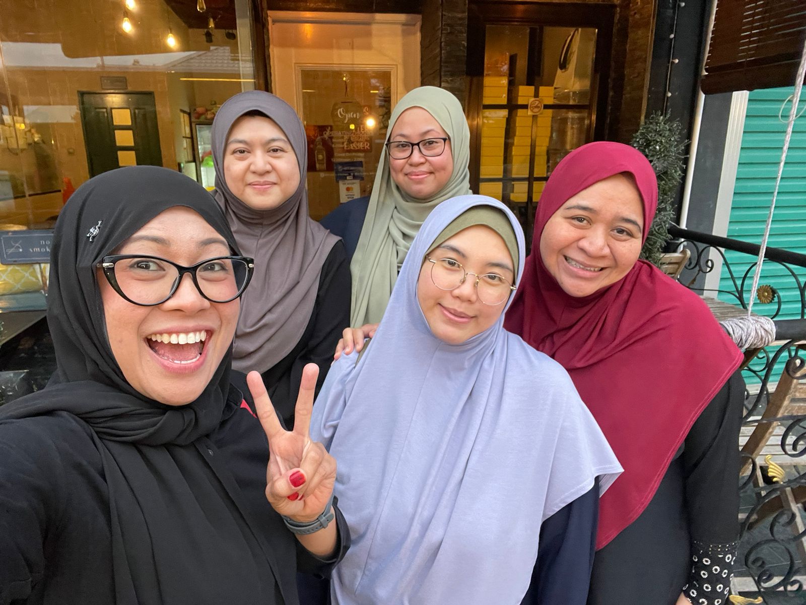 Profile picture for user Azleffa