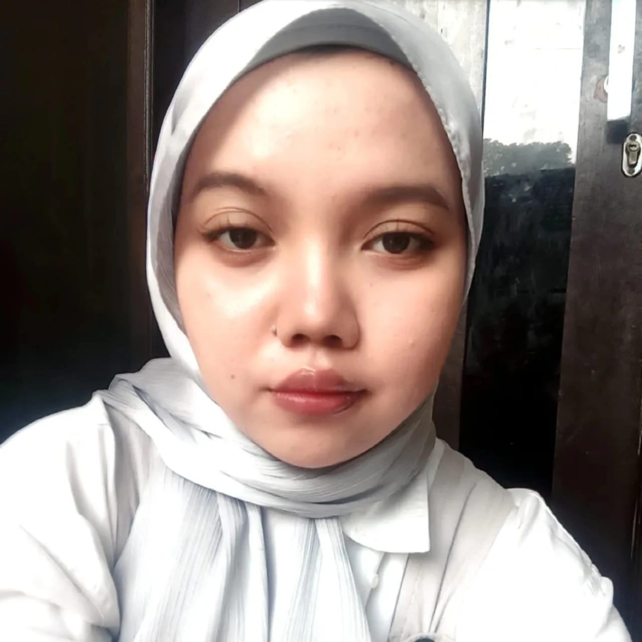 Profile picture for user Indah_listiana11