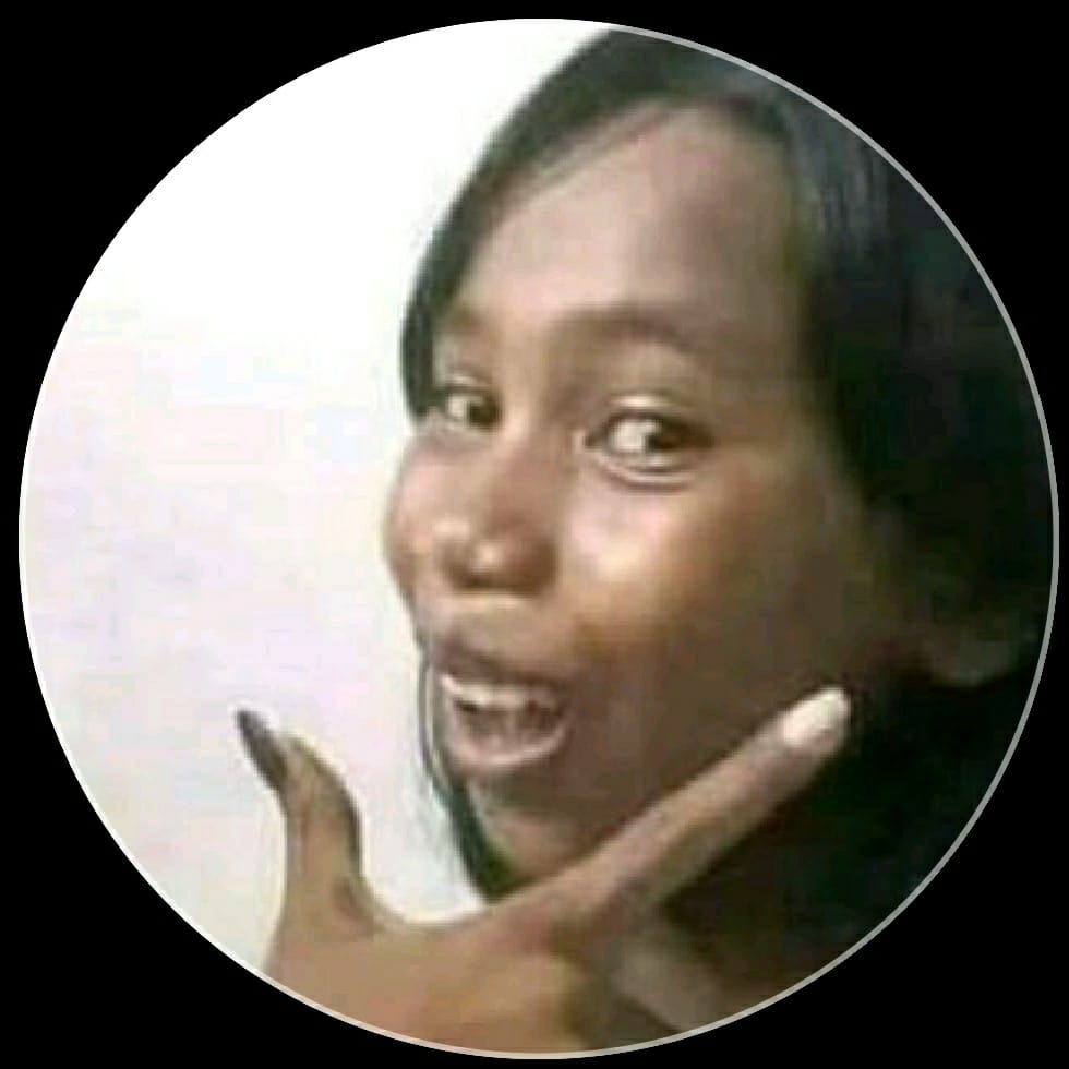 Profile picture for user alyzzyy