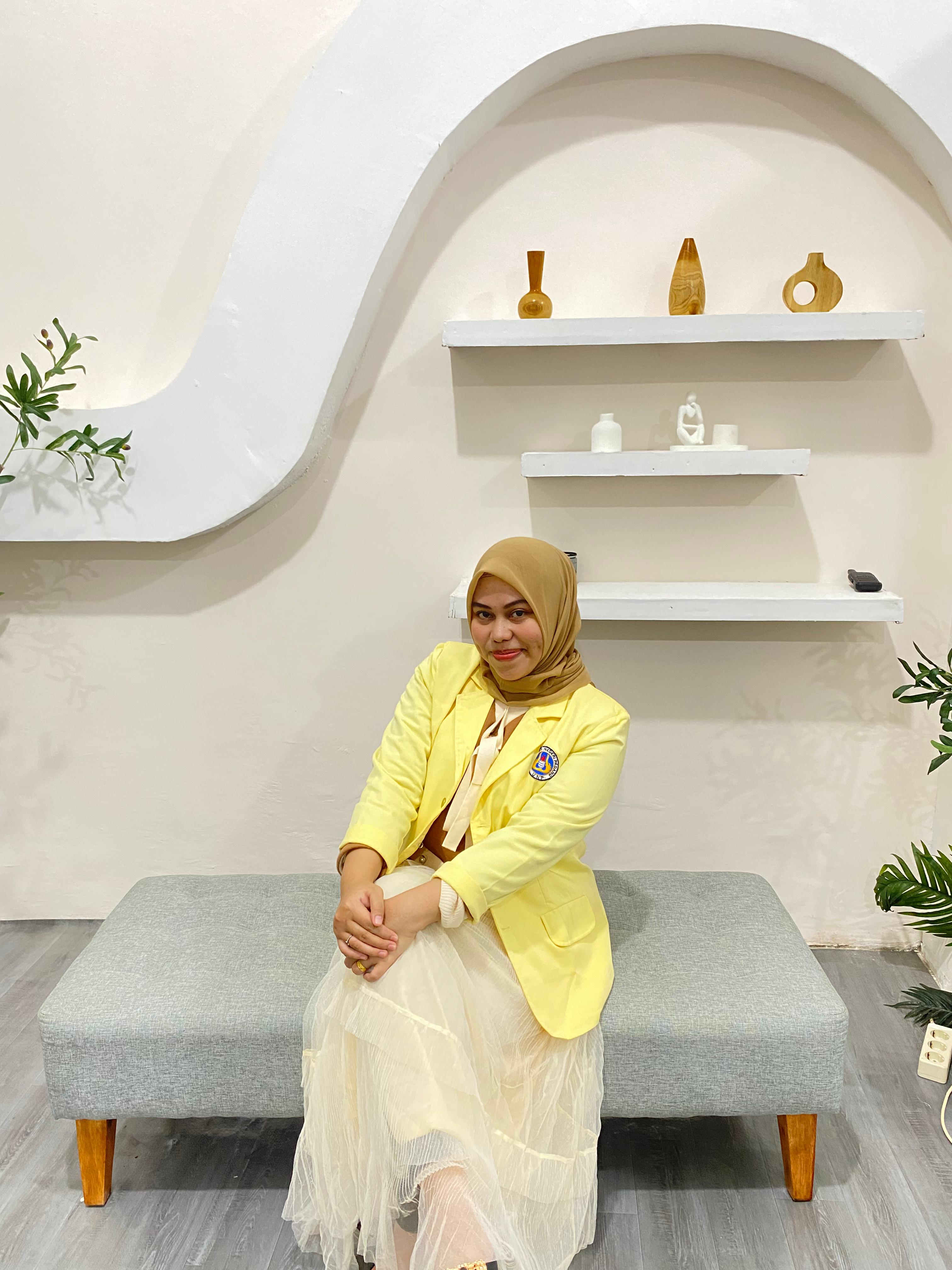 Profile picture for user RADA FEBRIANI