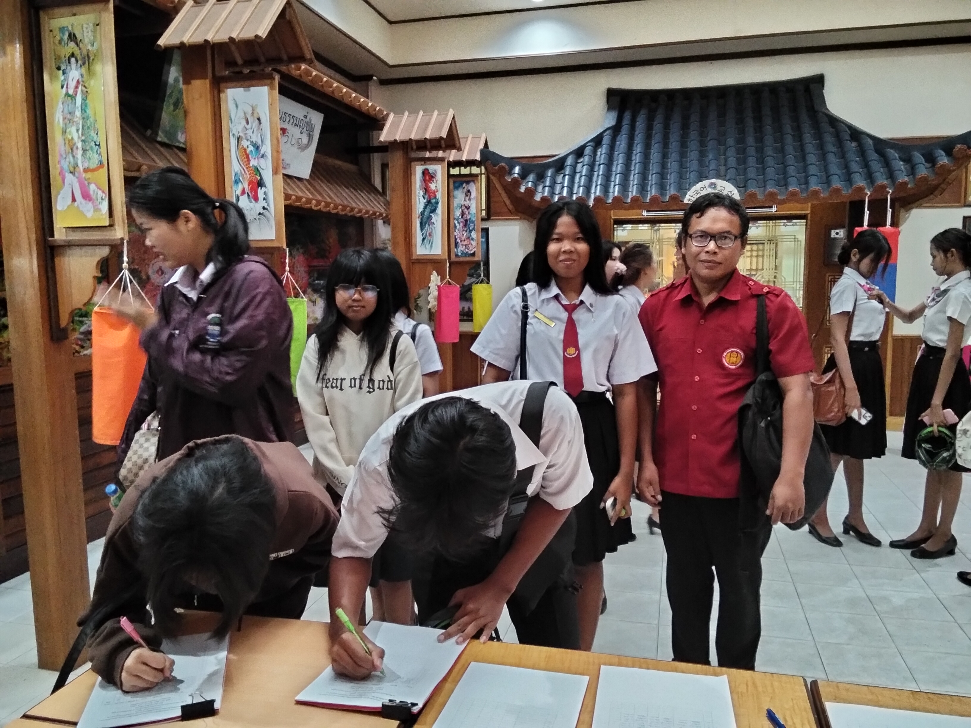 Profile picture for user Thepig009