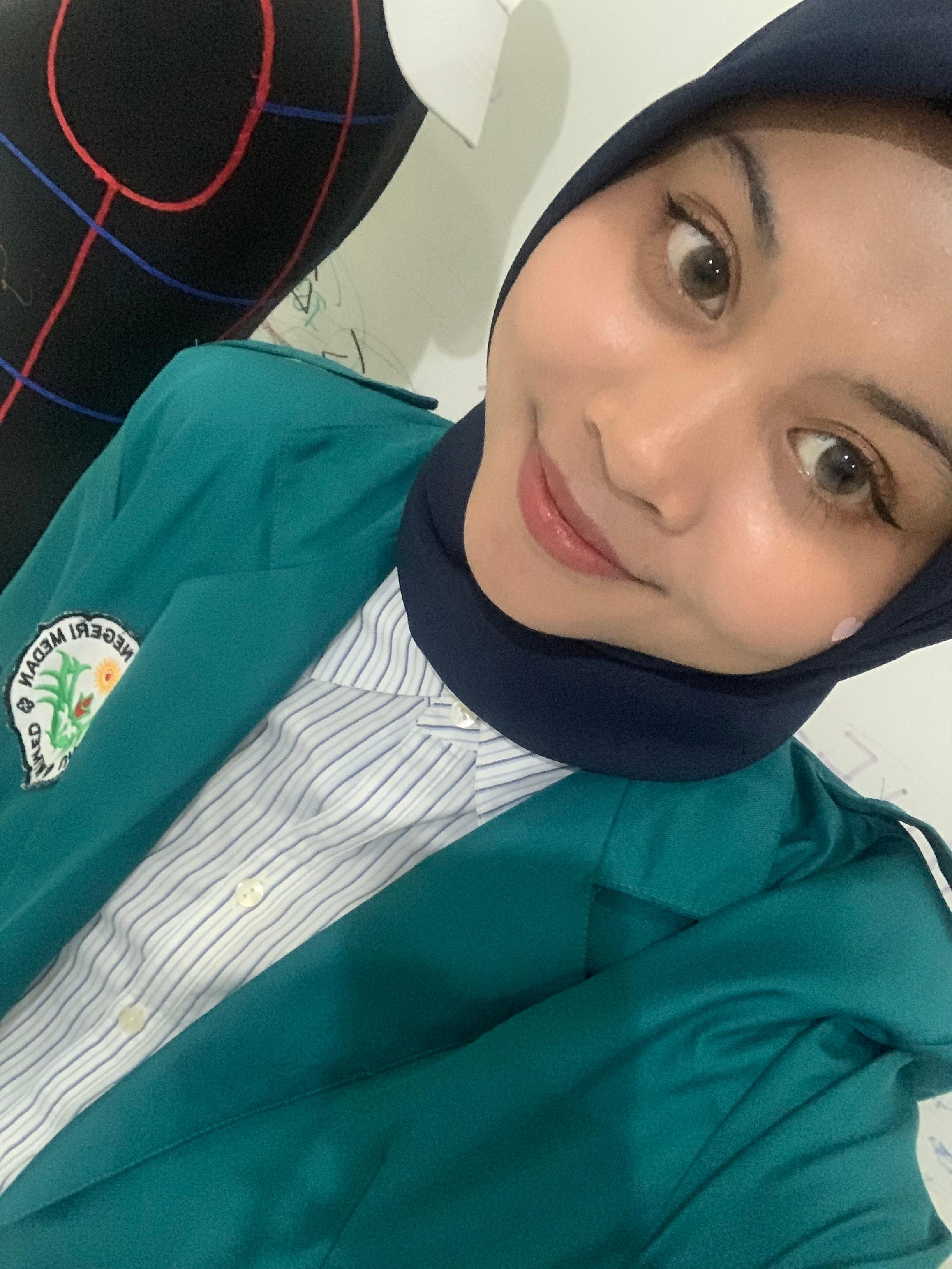 Profile picture for user Auliasafitri_