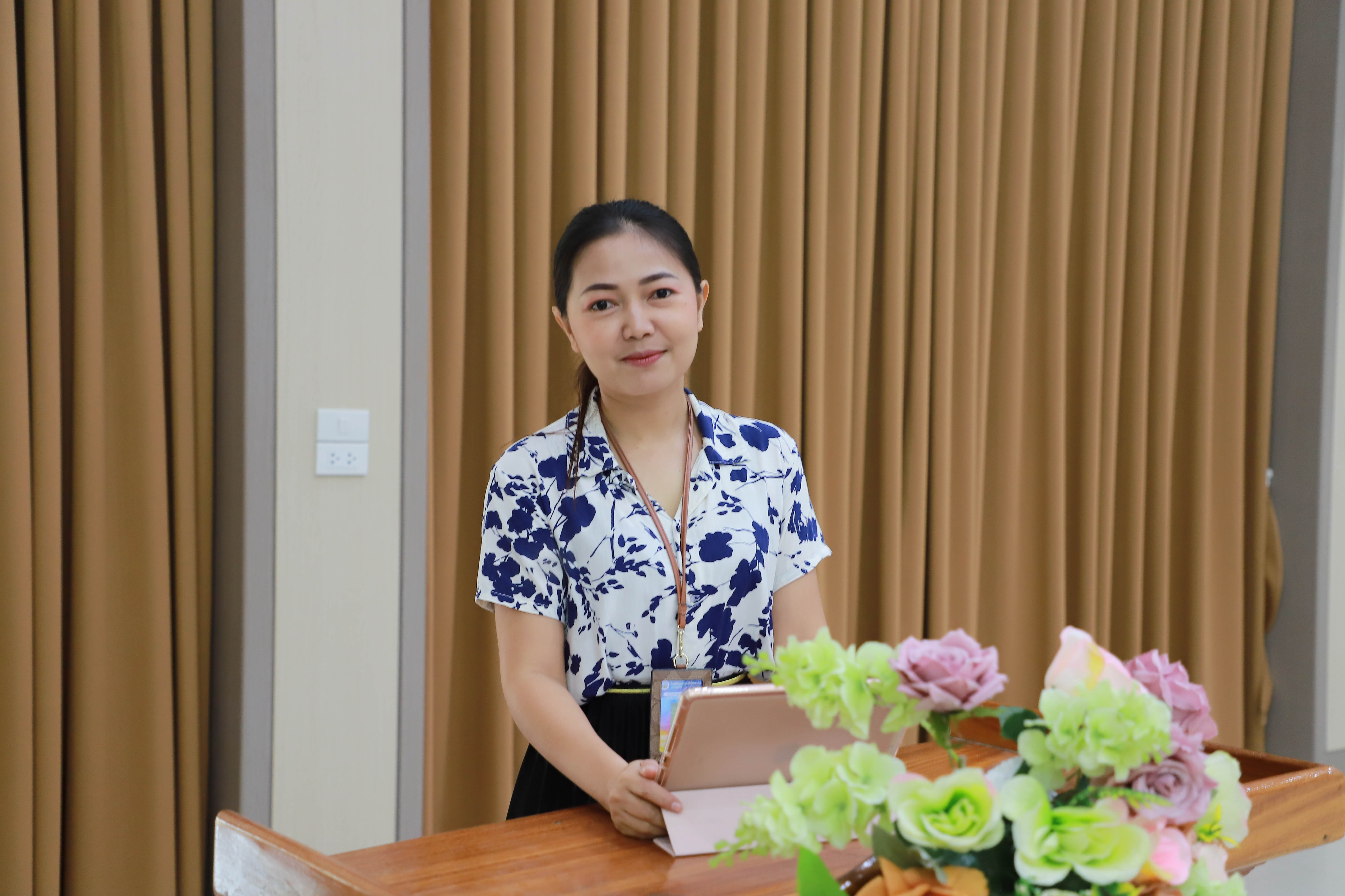 Profile picture for user Nui_Kritsana