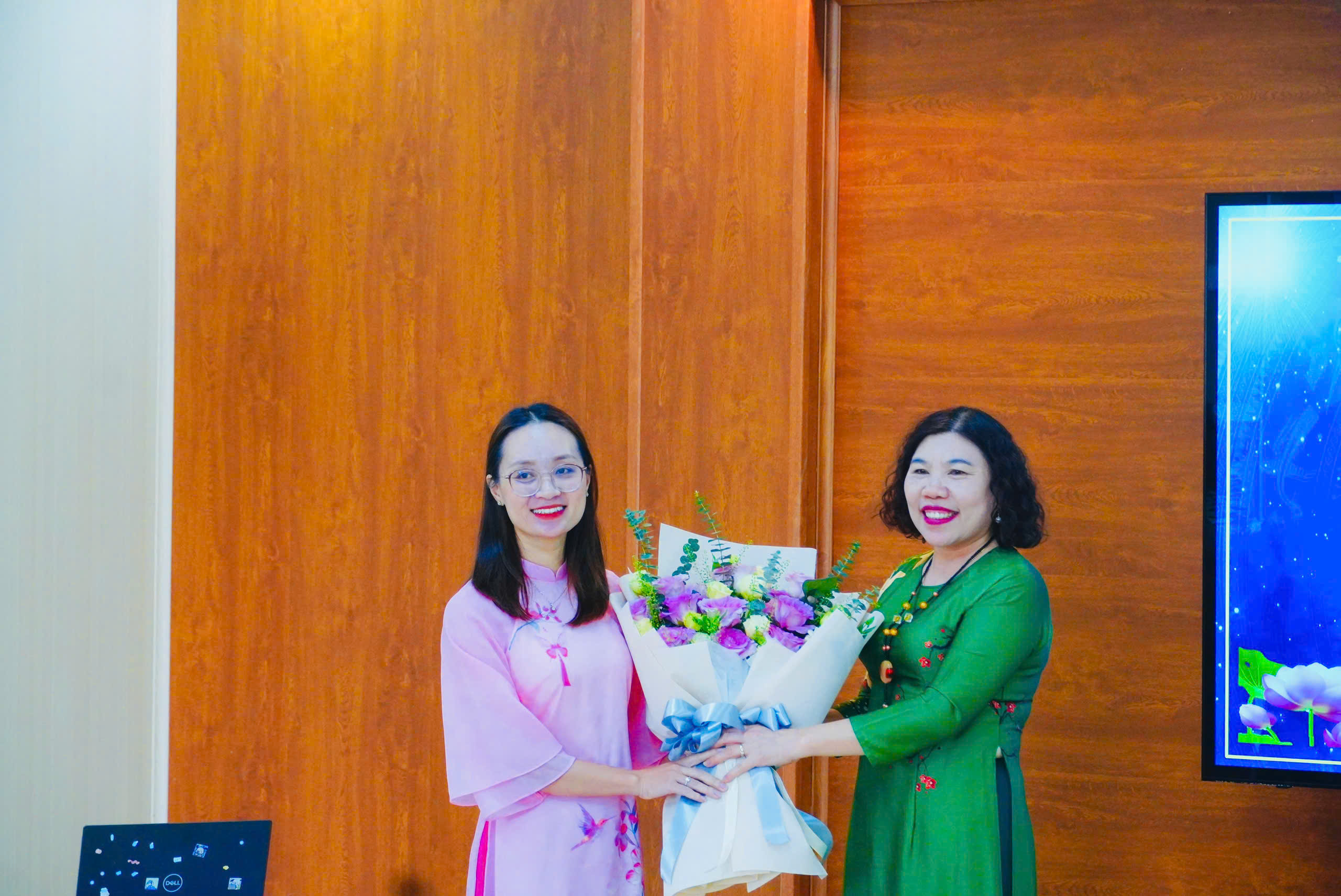 Profile picture for user bnhh