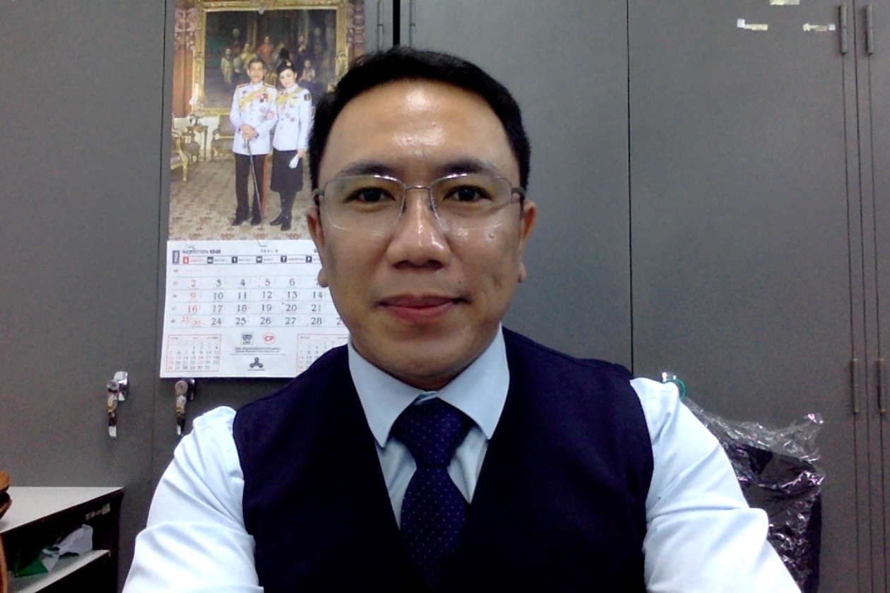 Profile picture for user prof_ronald-jay