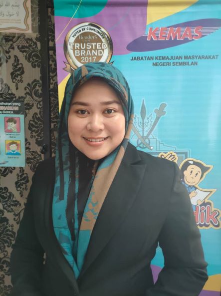 Profile picture for user Cikgu_intanshafira