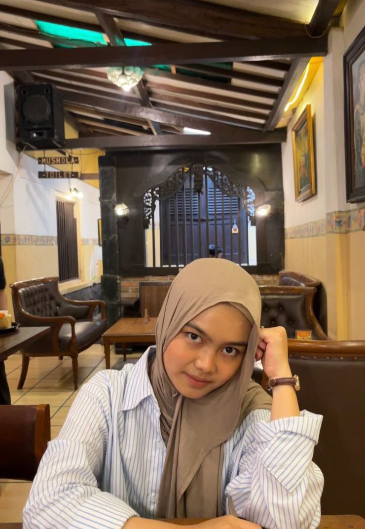 Profile picture for user zahhhasyim