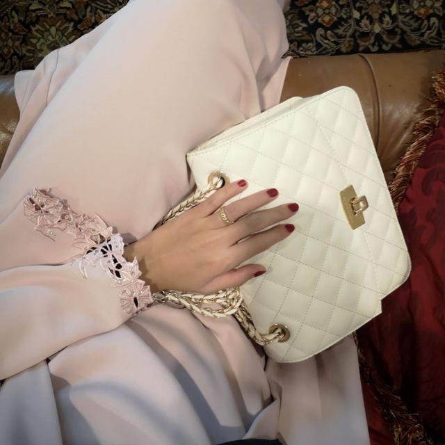 Profile picture for user Airaayusoff_