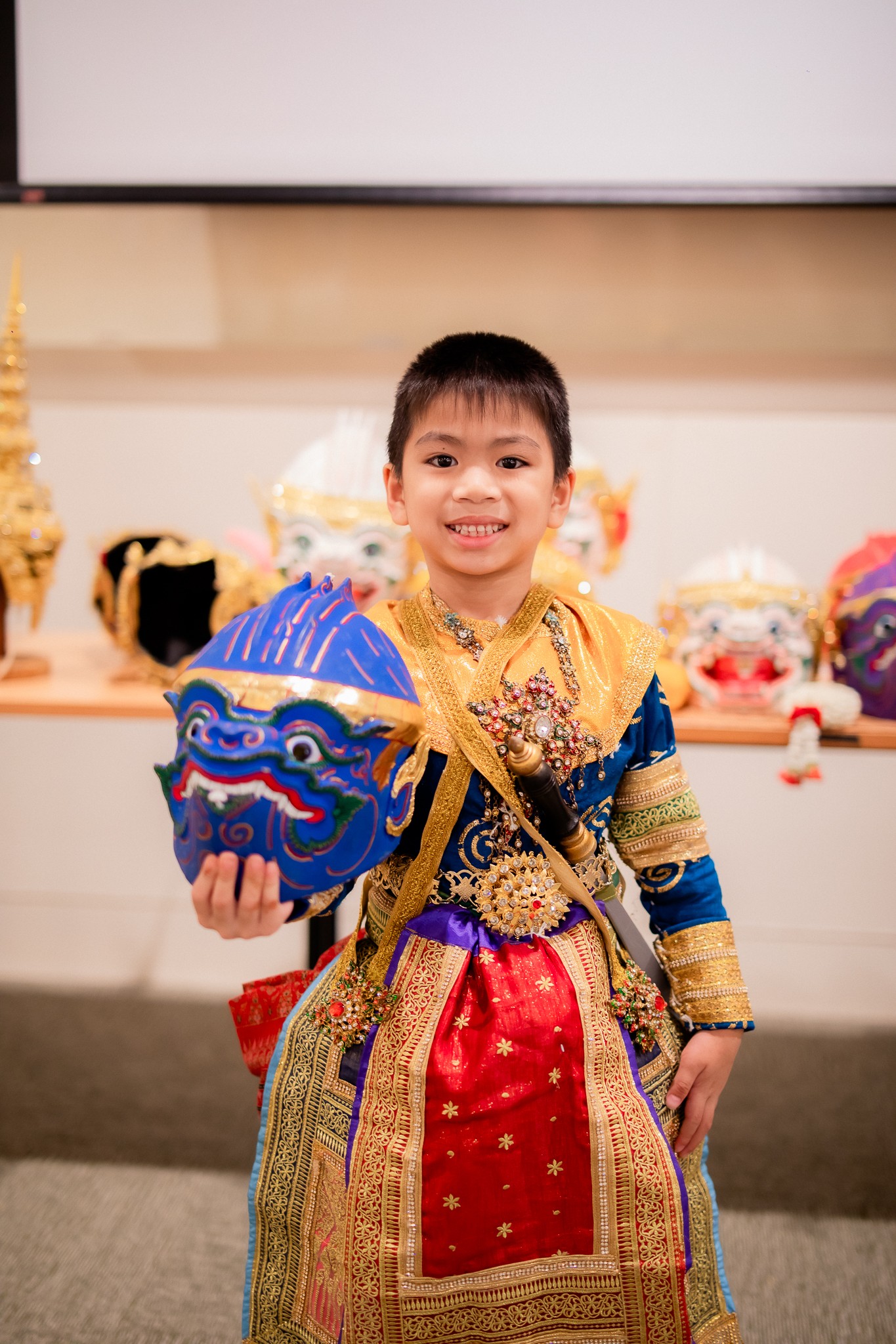 Profile picture for user khemanisaponchue