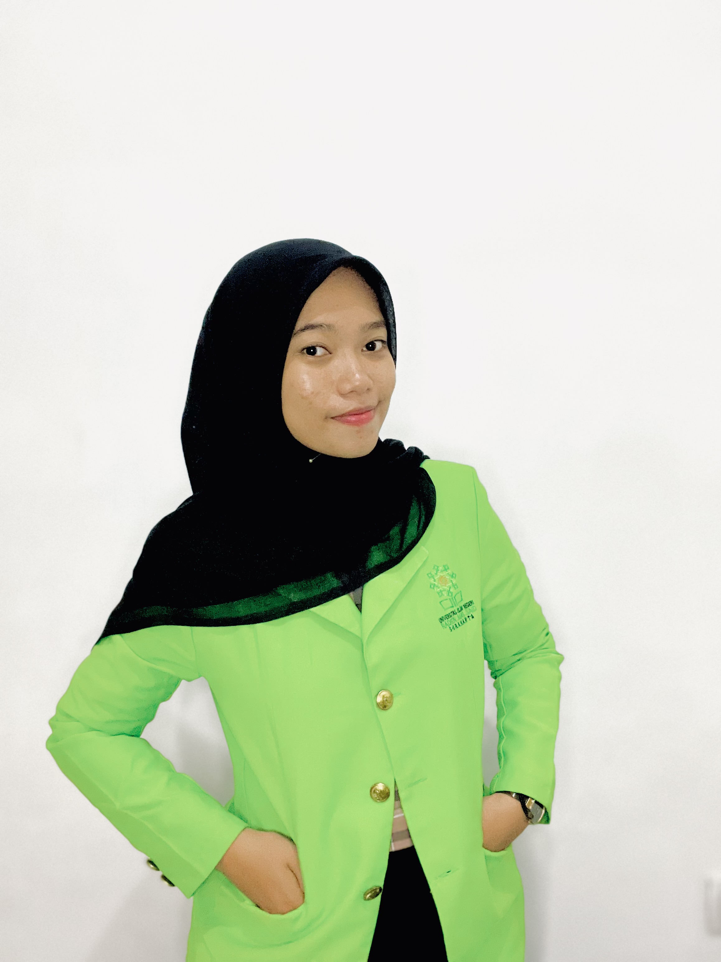Profile picture for user nabilafrml