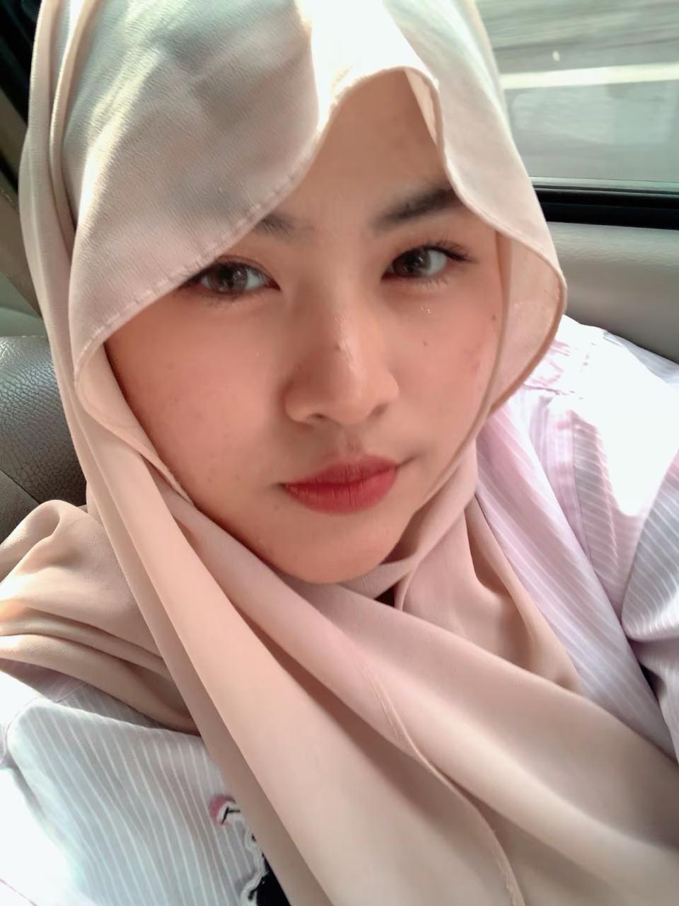 Profile picture for user Oliviaedgina24