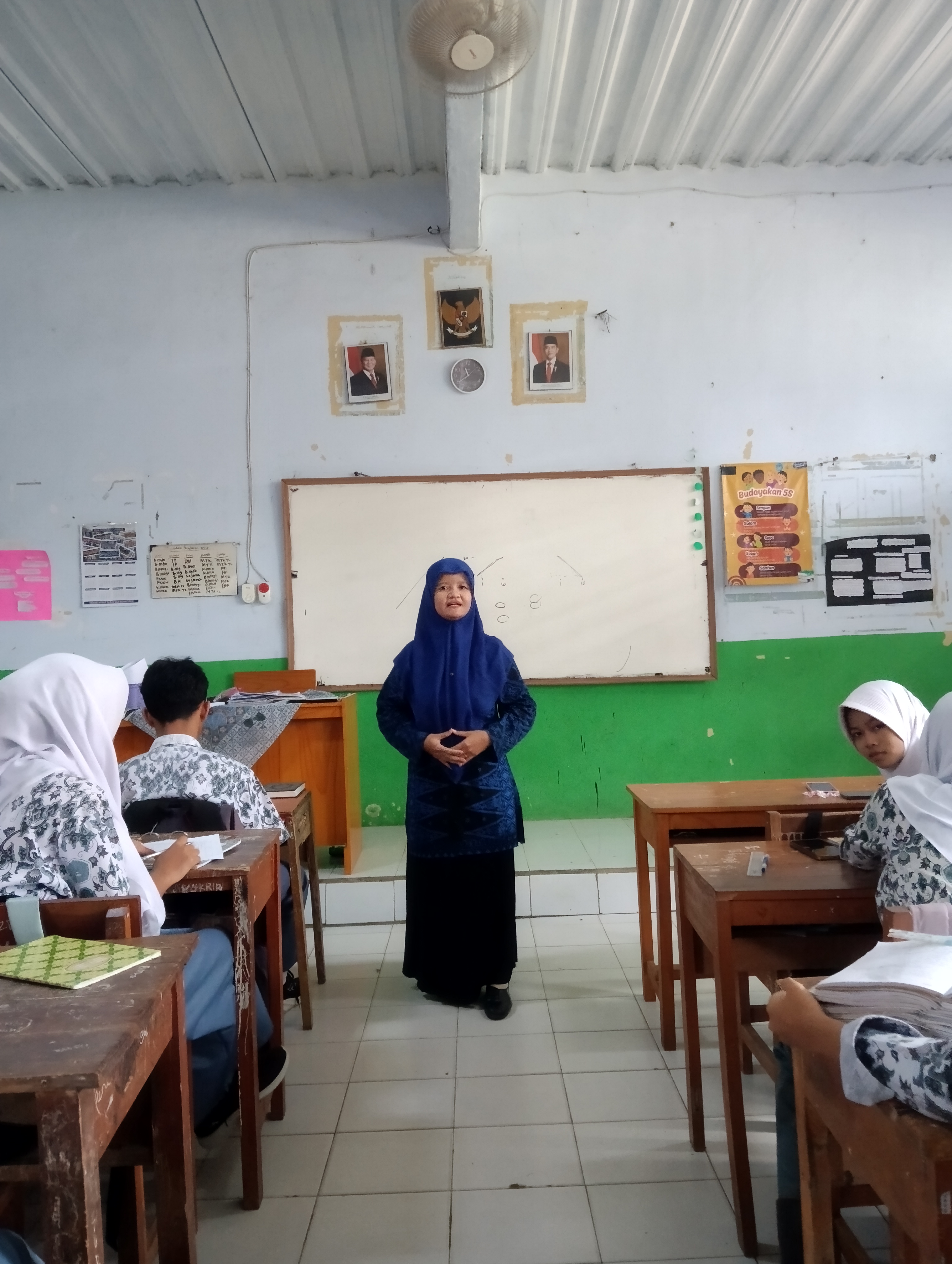 Profile picture for user eK4