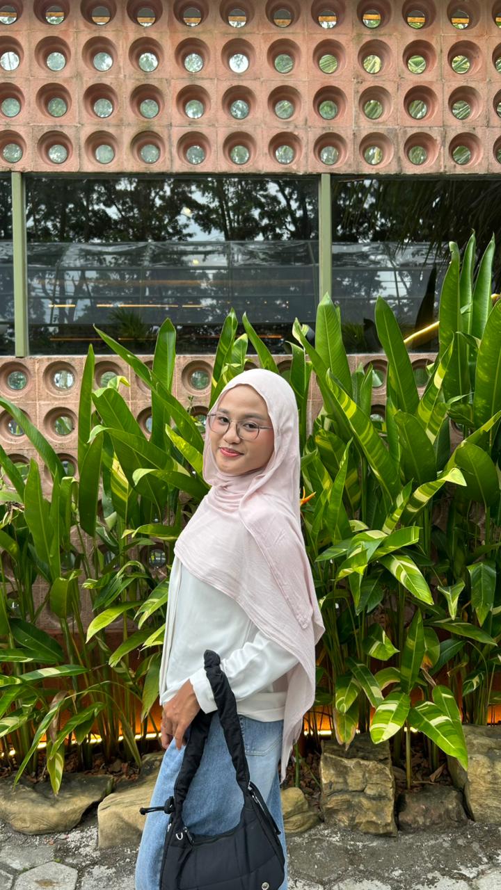 Profile picture for user annidaelmassabil1