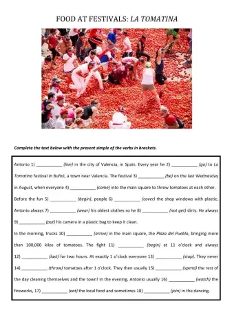 Food at festivals: la tomatina