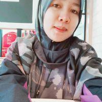 Profile picture for user azlinajamal