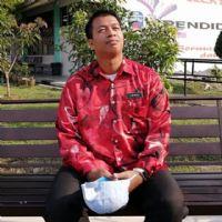 Profile picture for user UstazLukman