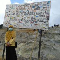 Profile picture for user giyatmi