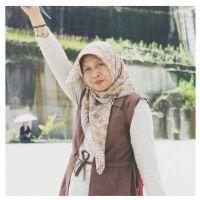 Profile picture for user SUHARIYATI