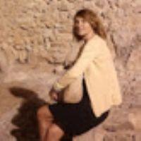 Profile picture for user MestraCarme