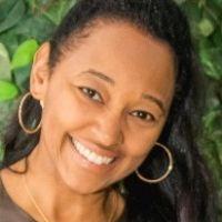 Profile picture for user JulianaAndrade