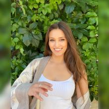 Profile picture for user nur teacher