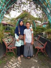 Profile picture for user SitiHartini123