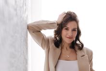 Profile picture for user EnglishWithSpeakaYou