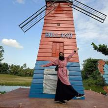 Profile picture for user Rosmiatitn