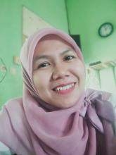 Profile picture for user Yuli01_Dewi