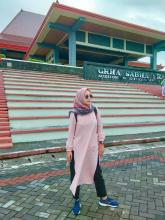 Profile picture for user Elispujiwati