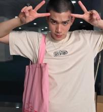 Profile picture for user ManowPod