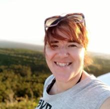 Profile picture for user monteirocarina