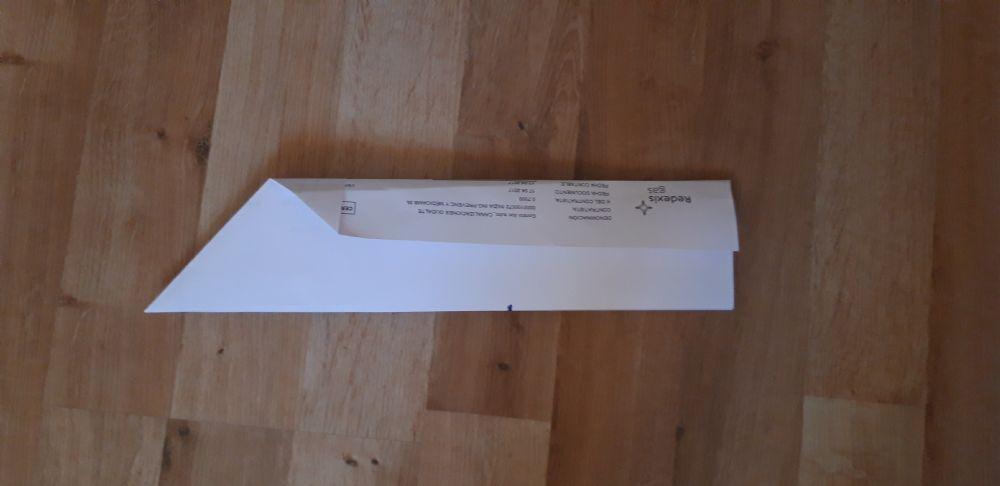 Como hacer un avión de papel