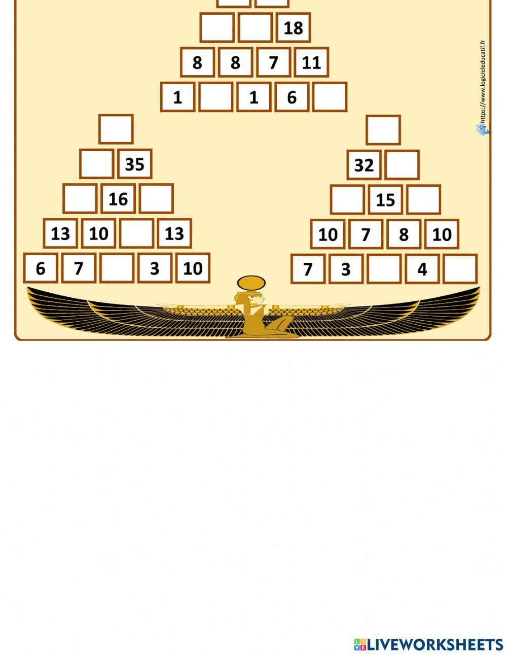 Addition en pyramide