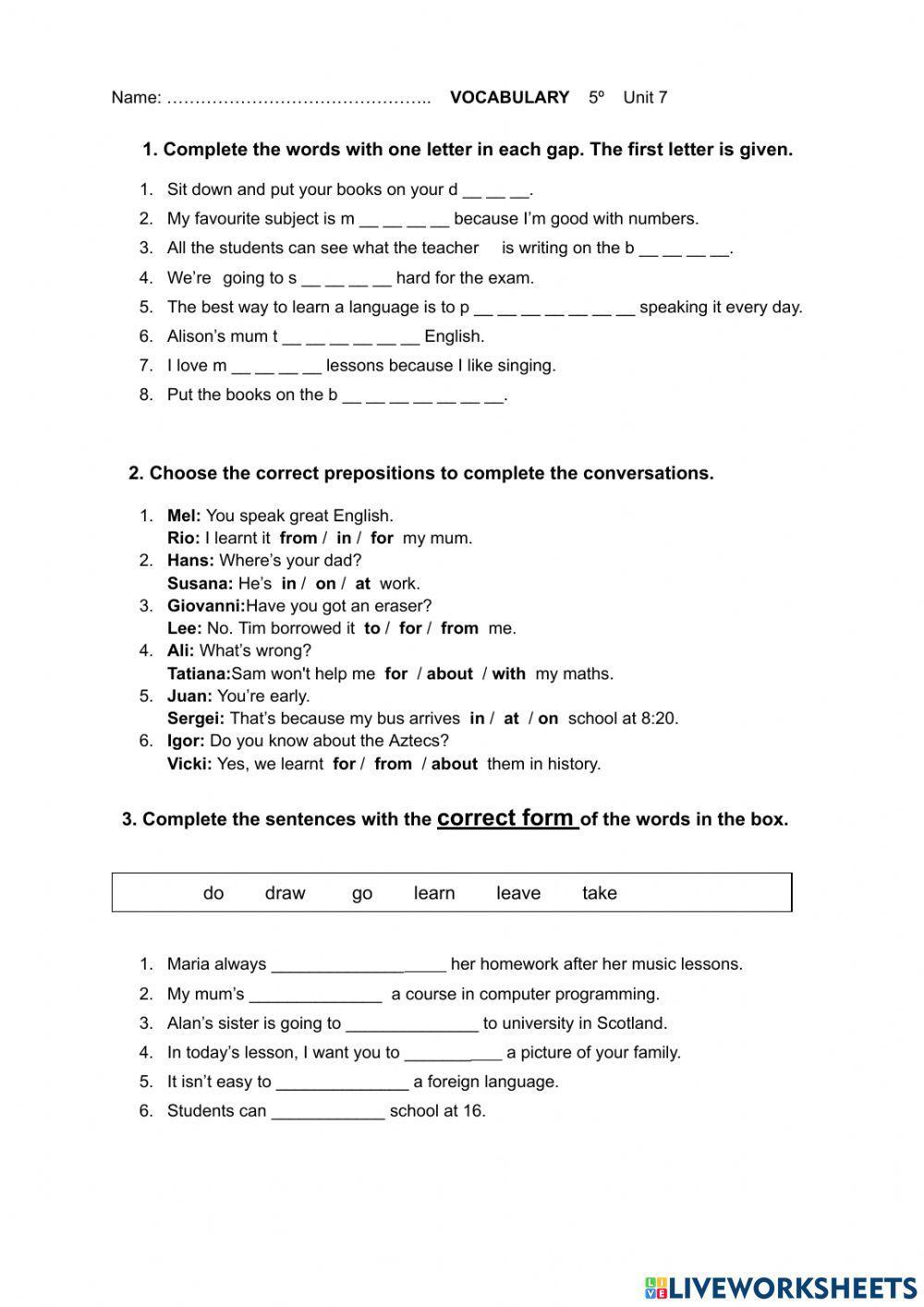 VOCABULARY School and studying 5º